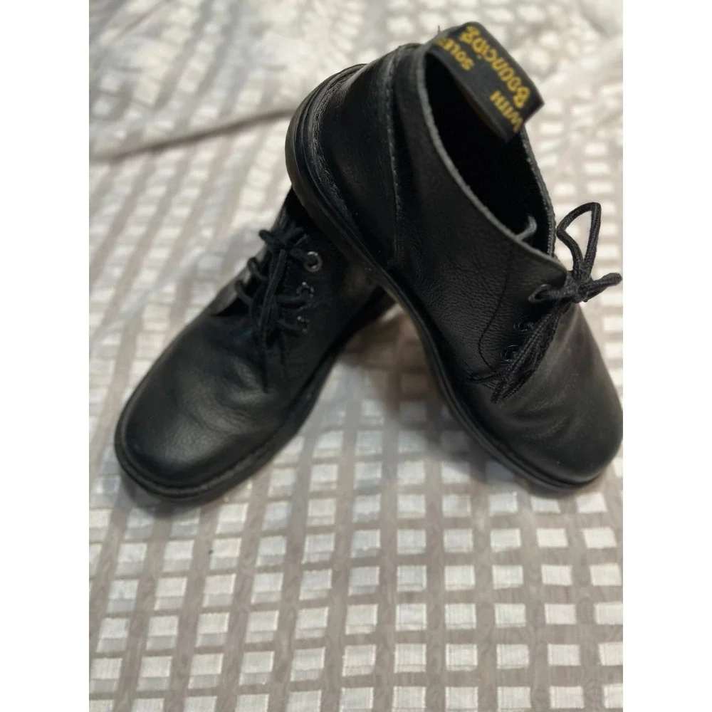 Dr Marten Sussex Bear Trap Slip Resistant Chukka Black Boots Size 10